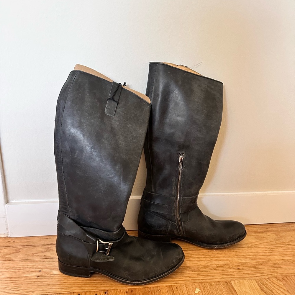 Frye Melissa knotted black. Size 8, new with tags.